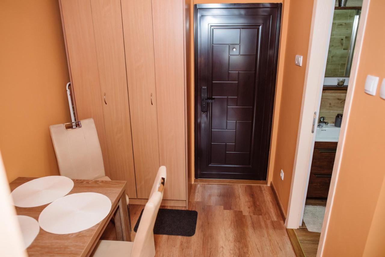 Апартаменти Lara Apartman Суботиця Екстер'єр фото