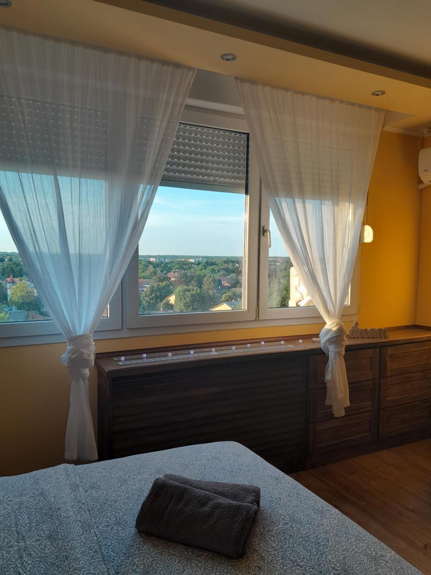 Апартаменти Lara Apartman Суботиця Екстер'єр фото